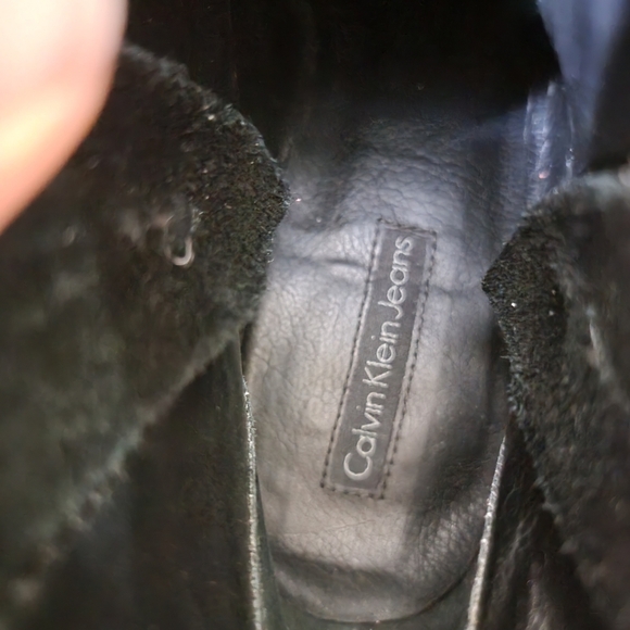 Calvin Klein Lena Boots Black Suede Leather Short Ankle Booties Size 9.5 - Picture 10 of 10